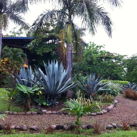 Casa De Veraneo Quinta Las Trillizas Esparza Exteriér fotografie